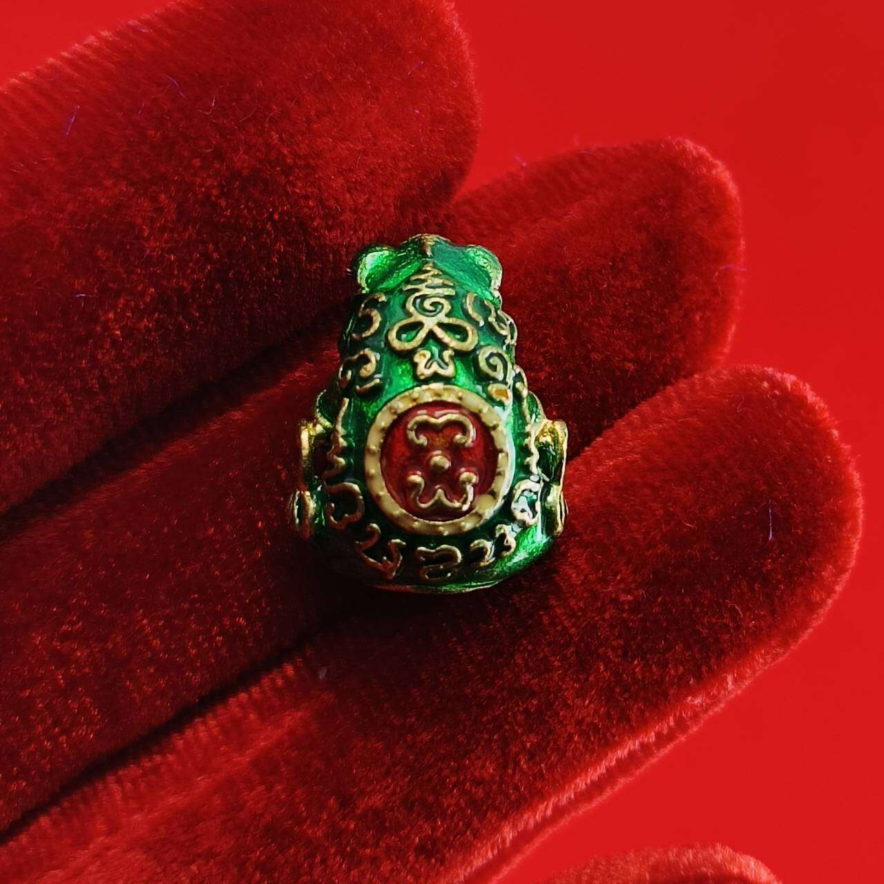 Phaya Kob Kin Duean Charm for Rapid Wealth and Prosperity Setthi Green