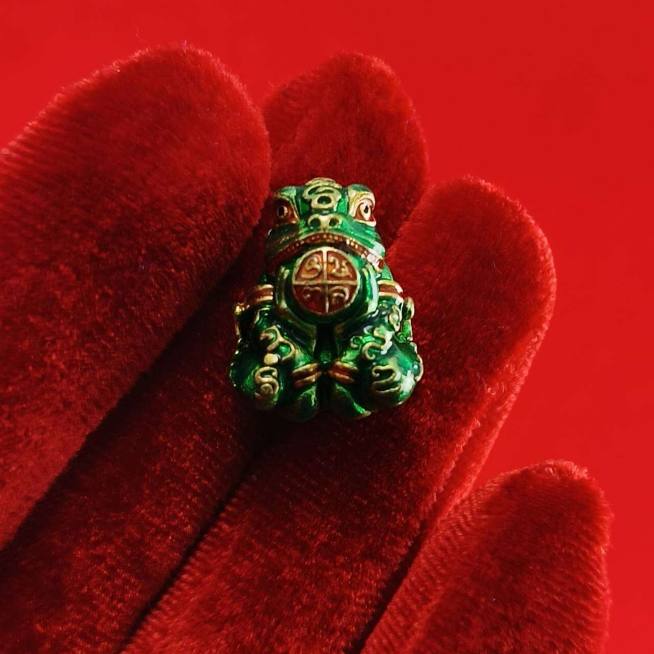 Phaya Kob Kin Duean Charm for Rapid Wealth and Prosperity Setthi