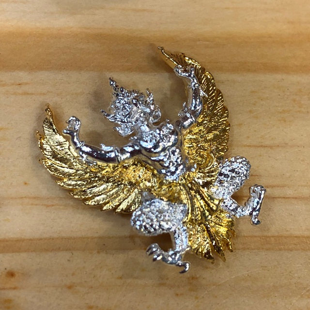 Phaya Krut Amulet for Protection - Gold & Silver Figurine ร้านค้าของฉัน Silver plated body gold wings Gold plated body silver wings Silver plated body gold wings-Gold plated body silver wings-