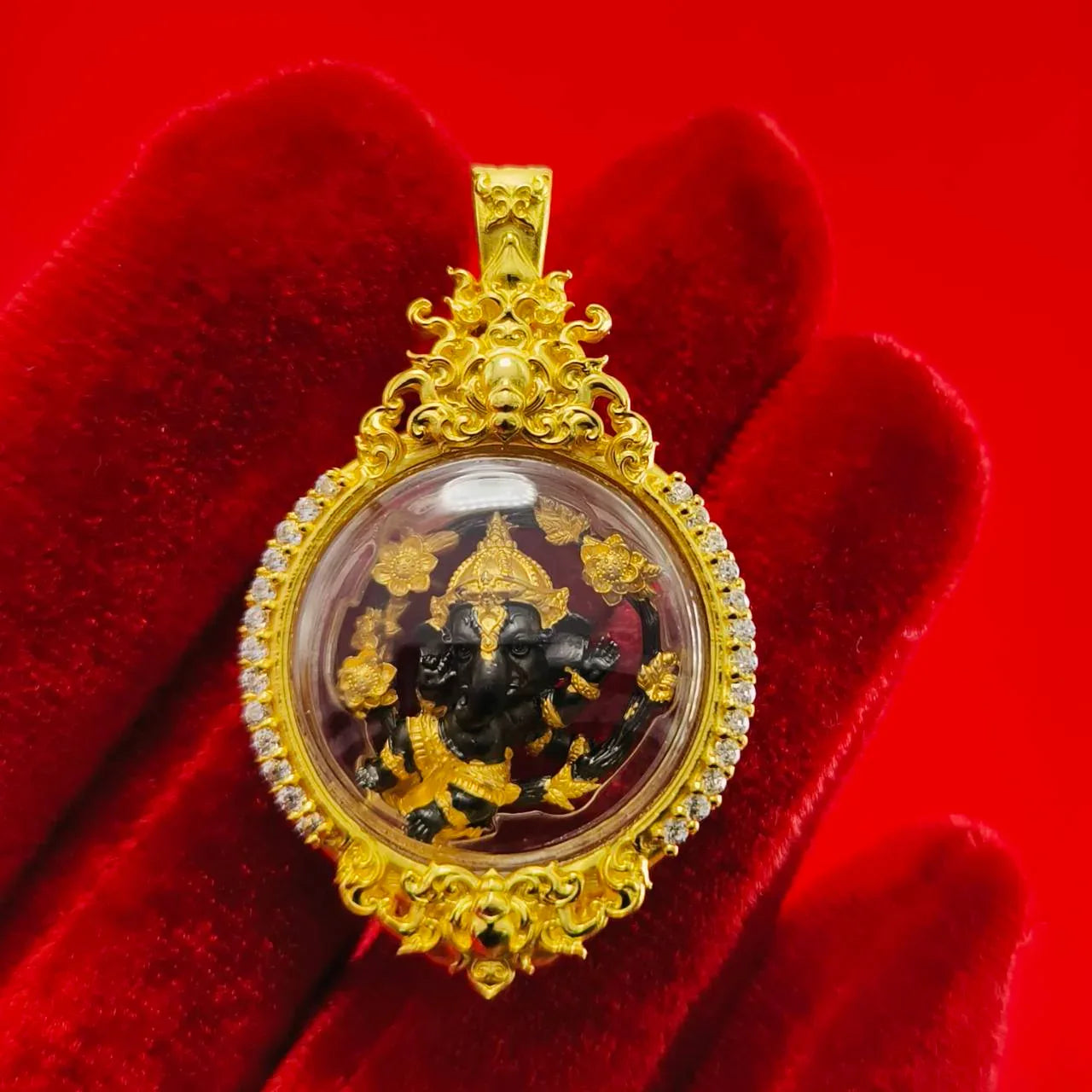 Phra Brahma Amulet - Protection, Fortune & Talisman for Abundance