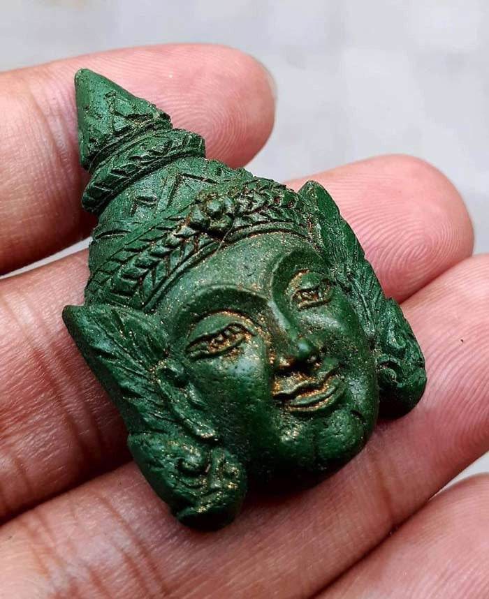 Phra Laksue Namthong Amulet – Phra Fan Supatto's Metta Mahasanern Amulet | 黄金面相佛牌 - 龙普ฝั้น亲制万人迷圣物 One-Sake.com Default Title Default Title-