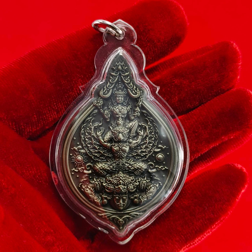 Phra Narai Amulet - Narai Riding Garuda Embracing Rahu for Wealth Protection Default Title