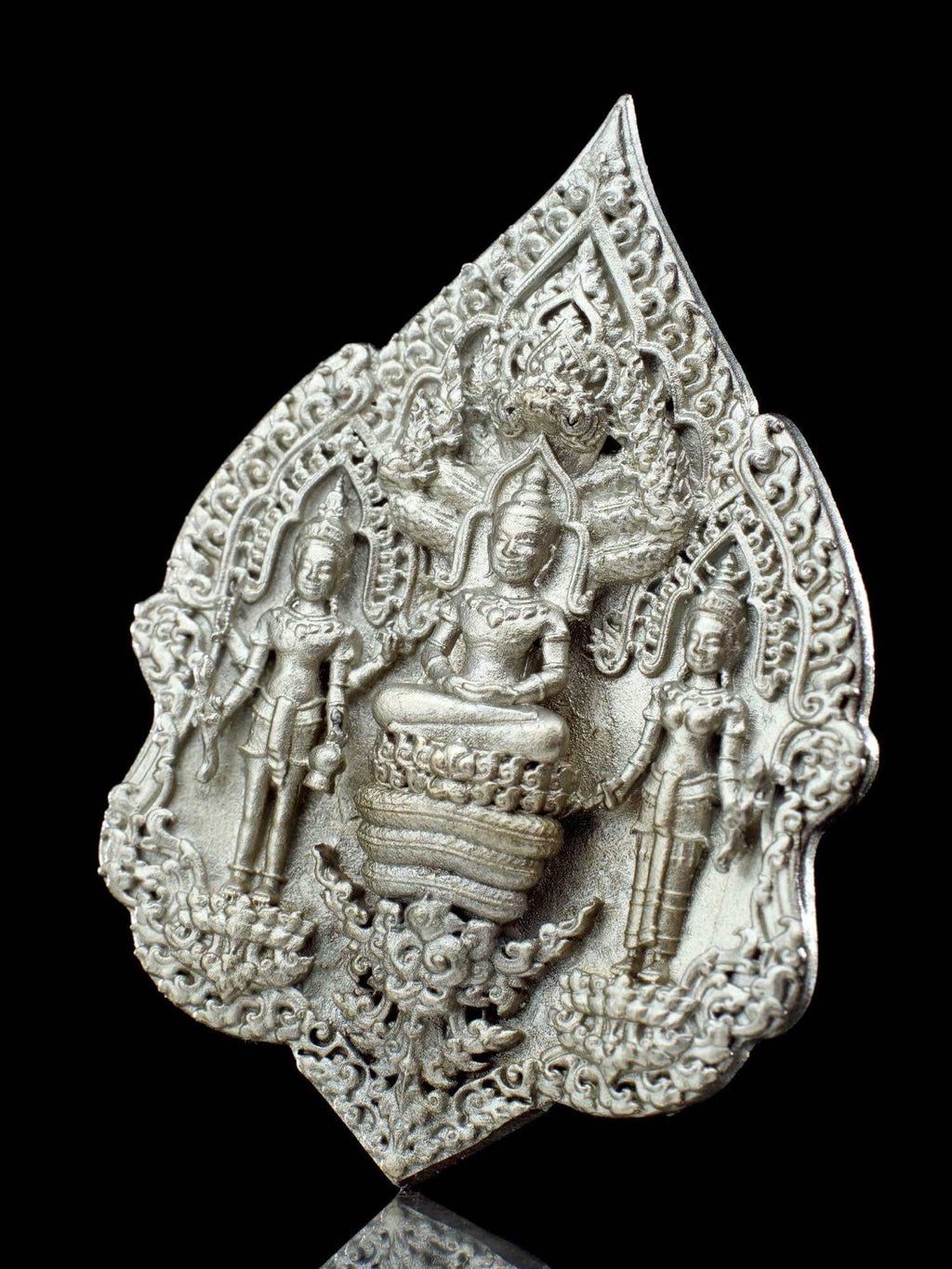Phra Narai Sacred Protection Coin by Luang Pu Im Panyawuttho, Wat Thung Na Mai, Nakhon Si Thammarat