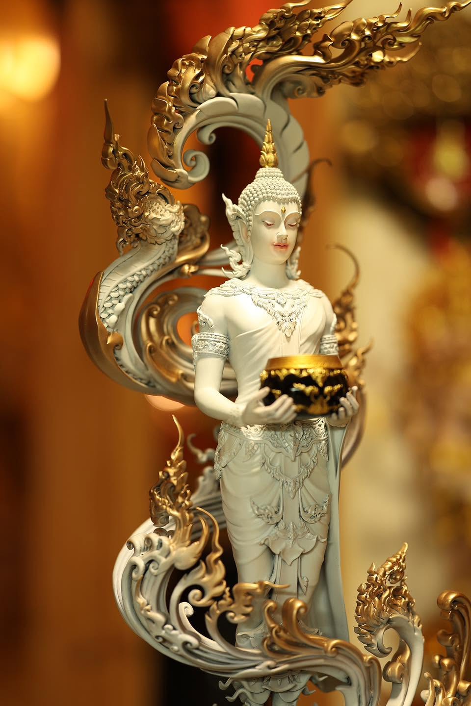 Authentic Sacred Museum-Grade Large Altar Statue "Phra Buddha Chariyawat Um Bat Prod Venai Yasat" (Standing Alms-Bowl Buddha Posture - 97 cm / 38 Inches with Genuine Marble Base) Item 1.2 Pure Sacred Bronze Limited Edition (ED 12 Pieces Worldwide)