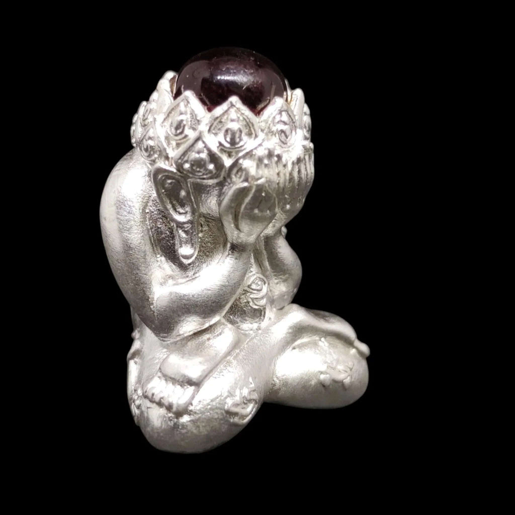 Phra Pidta Amulet, Manee Montra Edition – Spiritual Protection & Power by Luang Phu Boonma, Wat Khao Kaew Thong, Prachinburi 2024