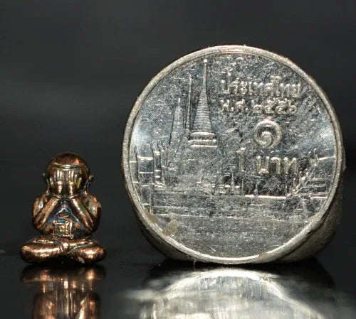 🪬Phra Pidta Charoen Lap “Lifelong Wealth” Amulet – Nawaloha Alloy, Blessed by Luang Pu Mahasila (B.E. 2567), Ultra-Compact 0.8 × 1.0 cm Prosperity Talisman