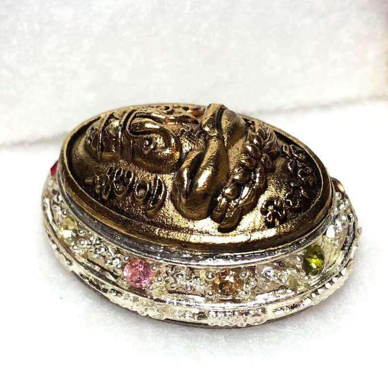 Phra Pidta Nine-Gem Amulet Billionaire Edition - Elevate Your Prosperity and Protection