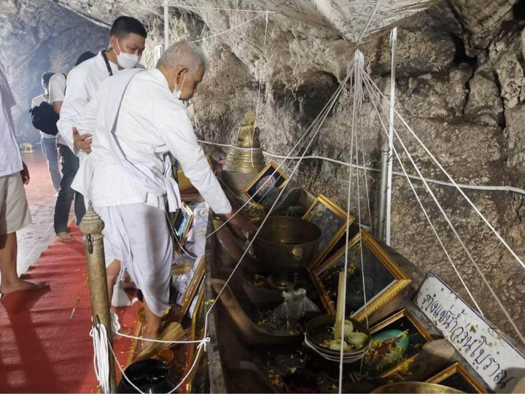 Phra Rahu Amulet for Sale - Authentic Thai Pendant for Protection and Good Fortune