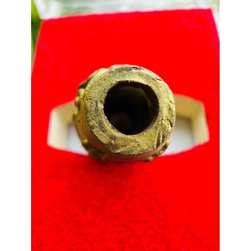 Phra Thao Wes Suwan Amulet First Edition - Rare Spiritual Charm for Protection and Success