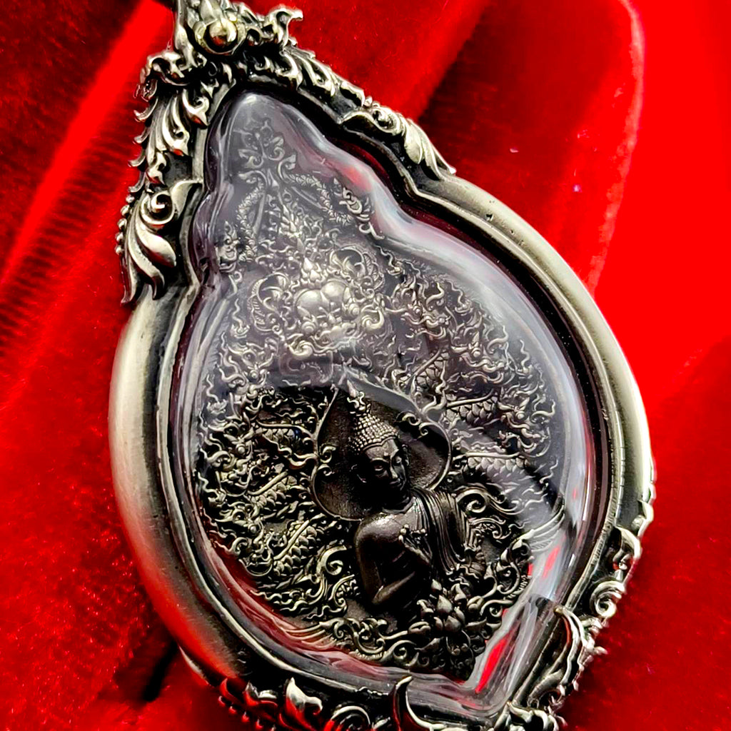 Phra Wimujalin Amulet for Divine Protection and Spiritual Majesty