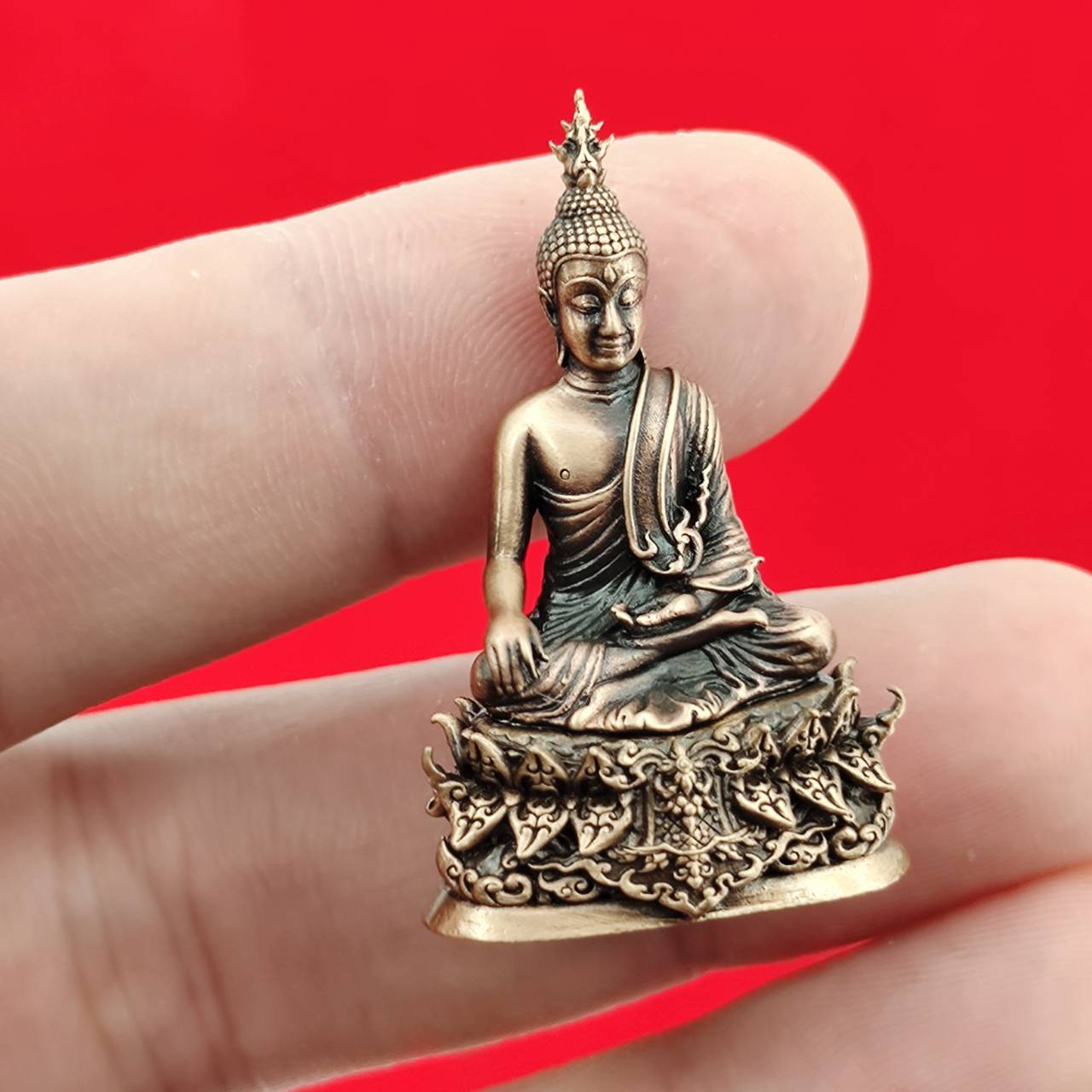 Phuttha Sri Sukmongkol Buddha Statue for Ultimate Prosperity and Spiritual Protection