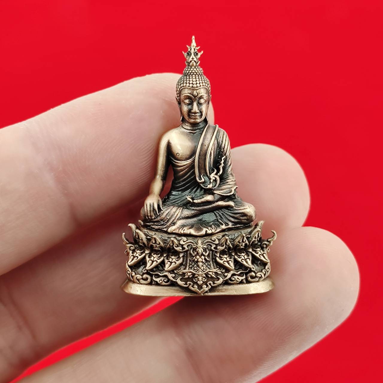 Phuttha Sri Sukmongkol Buddha Statue for Ultimate Prosperity and Spiritual Protection