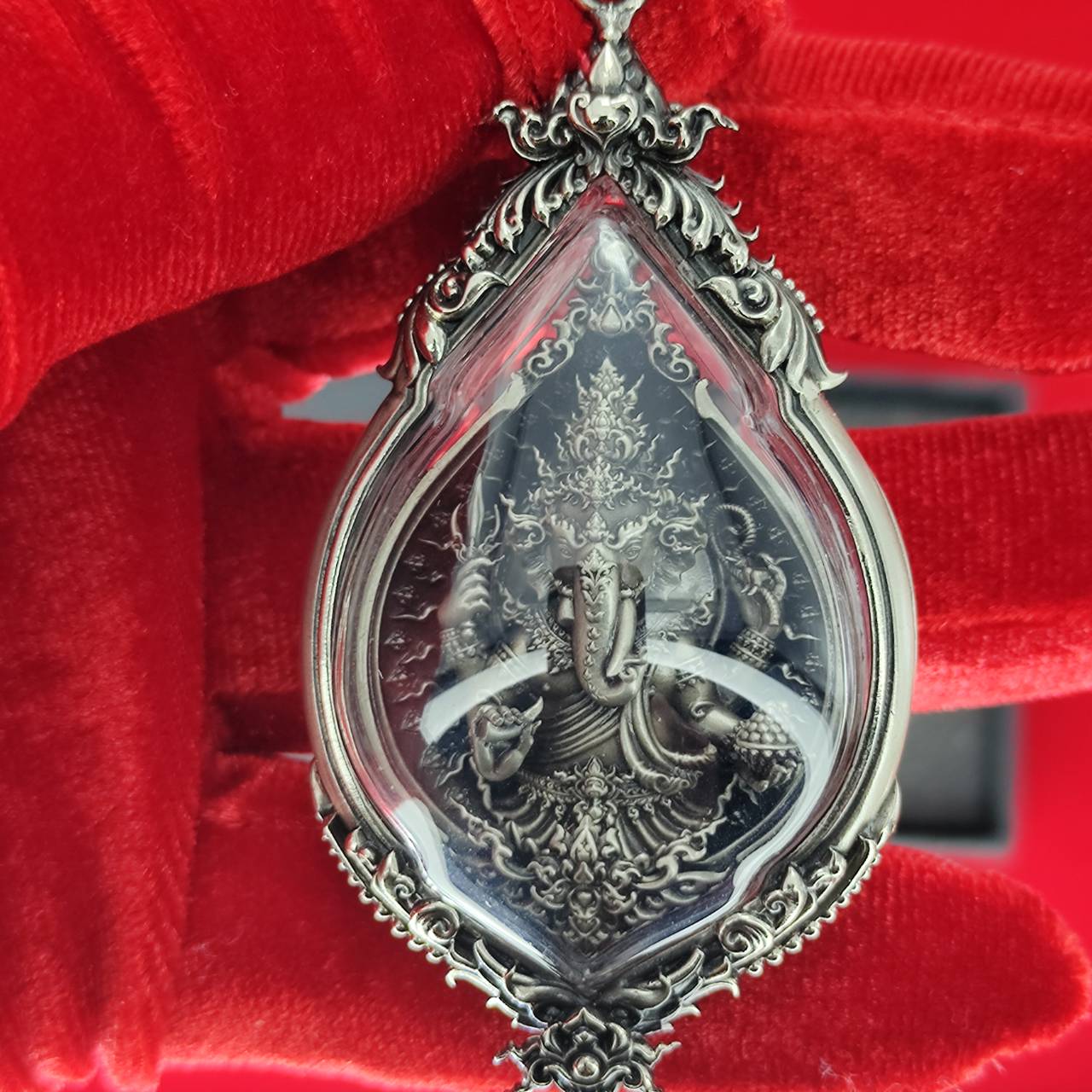 Prosperity Ganesh pendant Thailand in ornate silver setting with intricate detailing for home decoration