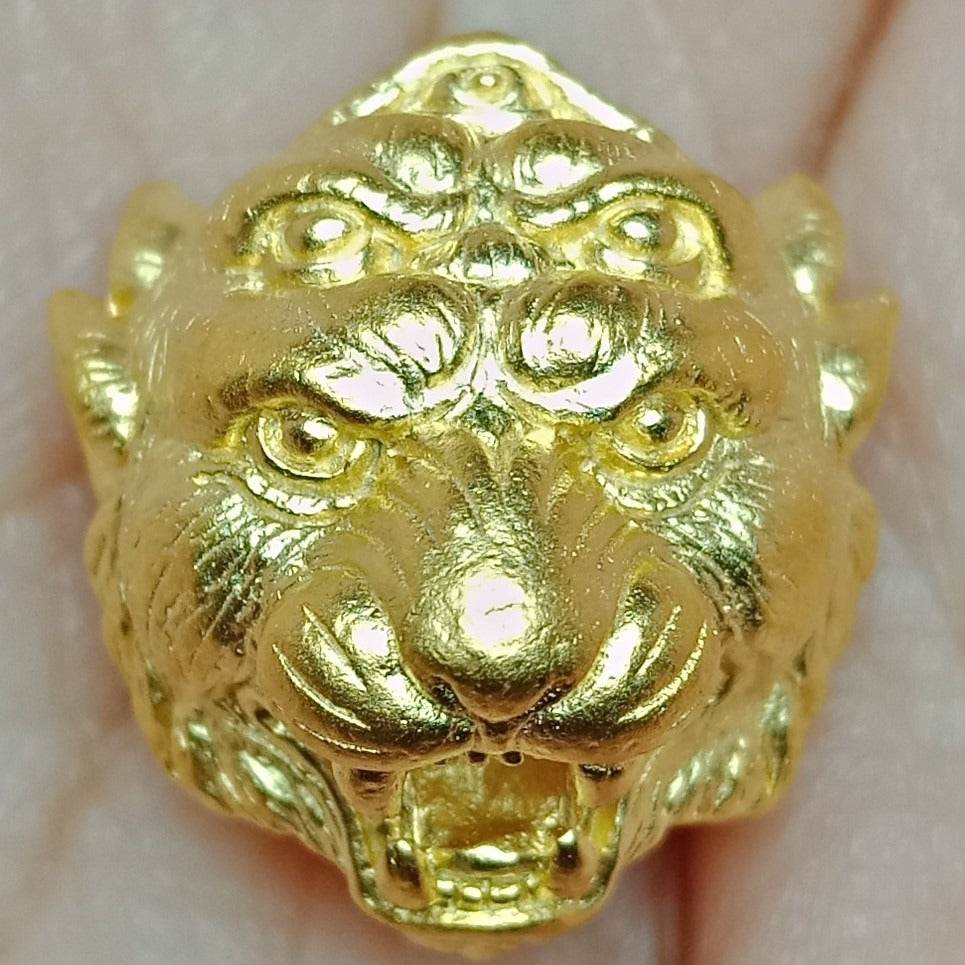 Si Hu Ha Ta bracelet by Master Subin featuring a golden lion head design for feng shui and spiritual decor