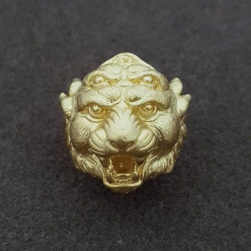 Detailed gold Si Hu Ha Ta bracelet by Master Subin featuring a fierce tiger head design for home feng shui