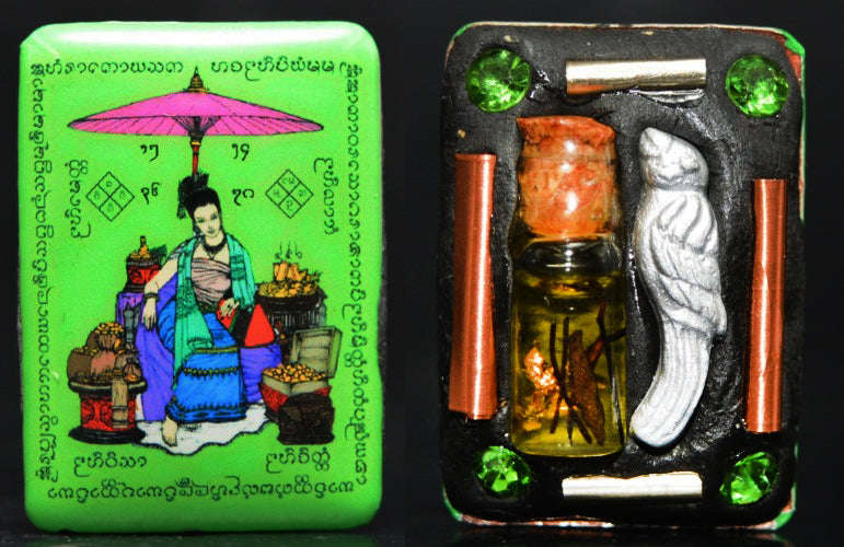 ✨ Queen Phussadi Divine Locket: The Sacred 'Ten Celestial Blessings' Talisman for Eternal Love, Royal Success, and Infinite Grace by Arjan Tong Lanna (2025 Edition)
