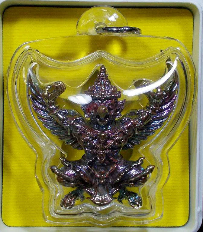 🦅 Racha Choke Garuda Rainbow Bronze Power & Fortune Amulet – Ajarn Ueng, Wat Choeng Wai, Bangkok Waterproof Casing
