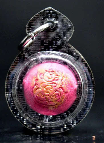 ✨ Radiate Charm & Command Respect – Golden Face Charm Orb by Luang Pho Wan for Love, Persuasion & Prosperity
