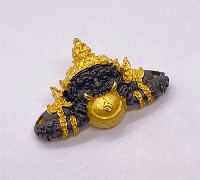 Rahu Amulet for Wealth – Authentic Thai Religious Decor ร้านค้าของฉัน แบล็ค ทอง ชุบทอง แบล็ค ทอง-ชุบทอง-