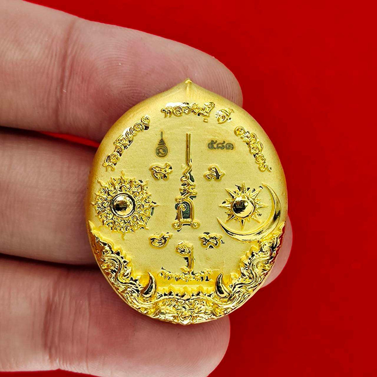 Rahu Deity Amulet for Transforming Obstacles into Fortune, Wealth, and Spiritual Strength