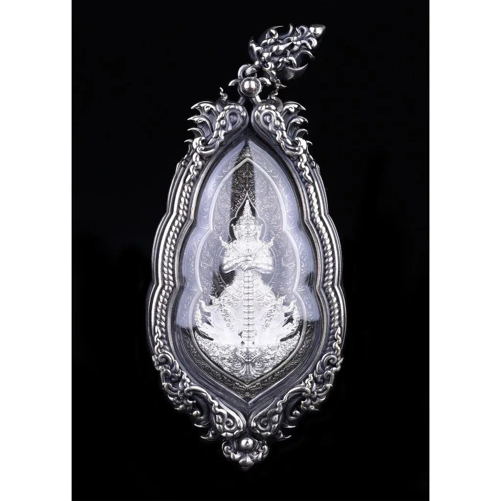 Thao Wessuwan Amulet for Authentic Protection and Prosperity Vessavana 1.5