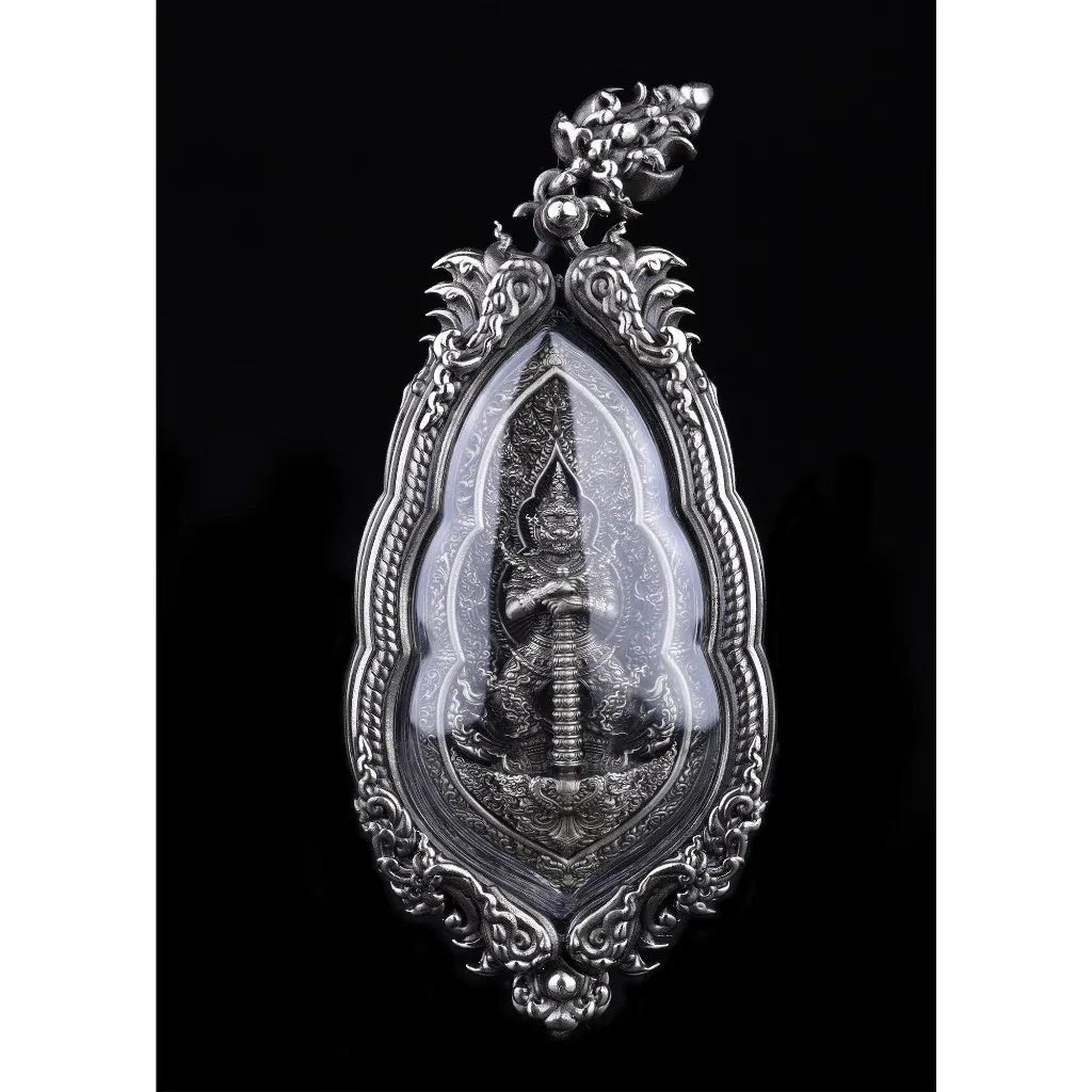 Thao Wessuwan Amulet for Authentic Protection and Prosperity Vessavana 1.6