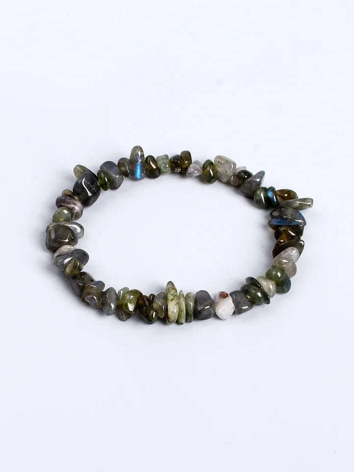 ✨ Reiki-Infused Labradorite Stone Beaded Bracelet – Enhances Intuition, Protection & Spiritual Awakening – Genuine Crushed Irregular Bead Jewelry