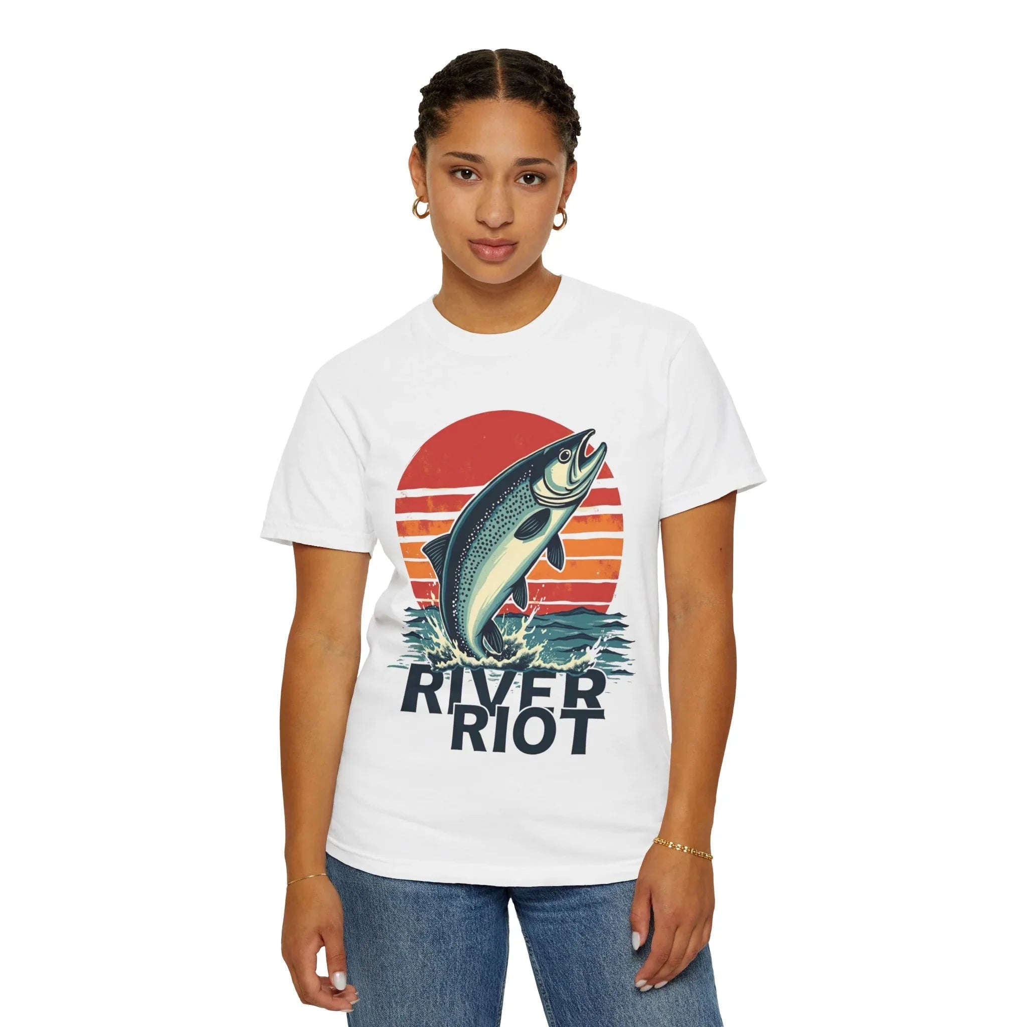 River Riot Trout Shirt, Retro Sunrise Fly Fishing Tee, Leaping Trout Graphic T-Shirt, Angler River Life Gift, Vintage Outdoors