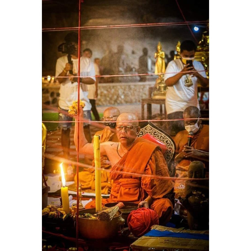 Royal Tiger Oil for Wealth, Power, Luck, Fortune, and Protection - Phaya Sua Non Kin