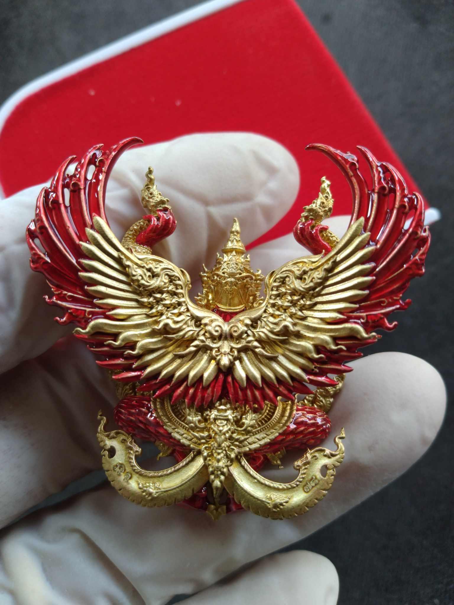 Phaya Krut Maha Amnat 4-Claws - Ruay Ruay Ruay Edition for Prosperity and Protection