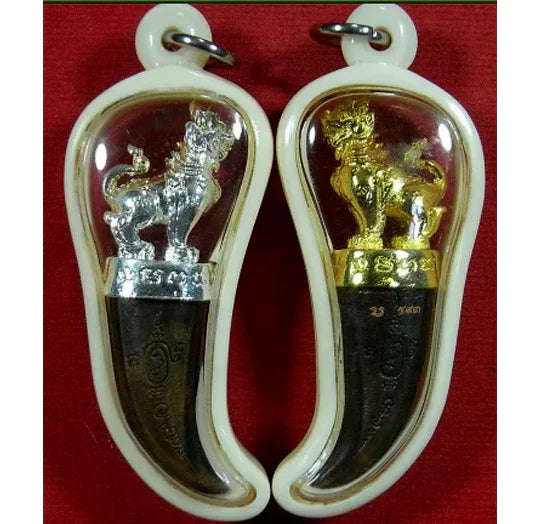 ✨ Sacred Bronze Fang of the Great Lucky Lion Amulet – Empowered by Venerable Chao Khun Thongchai at Wat Traimit