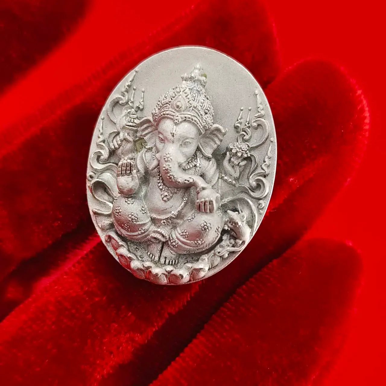 Sacred Ganesha Talisman for Fortune - Sirimonkol 82 Edition