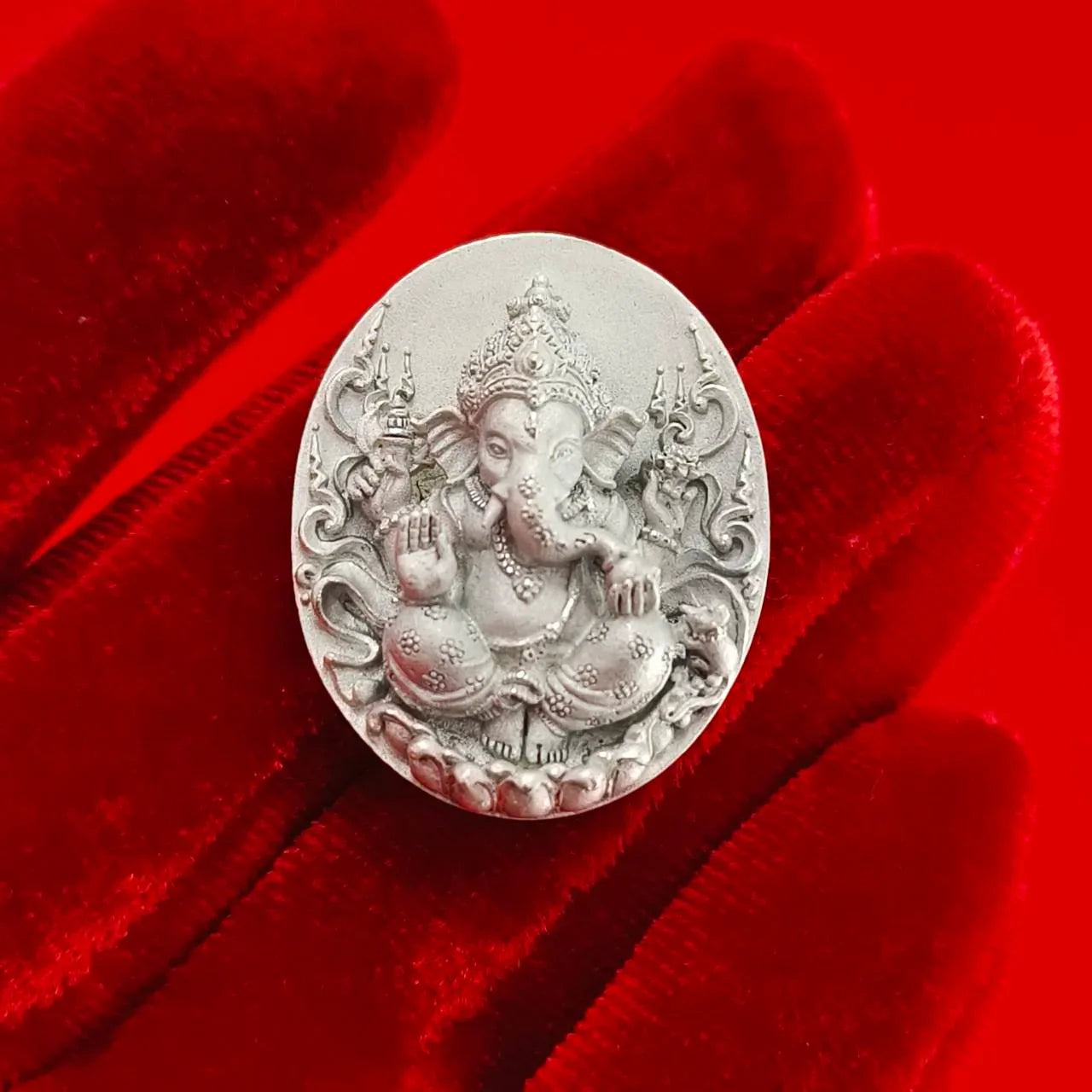 Sacred Ganesha Talisman for Fortune - Sirimonkol 82 Edition