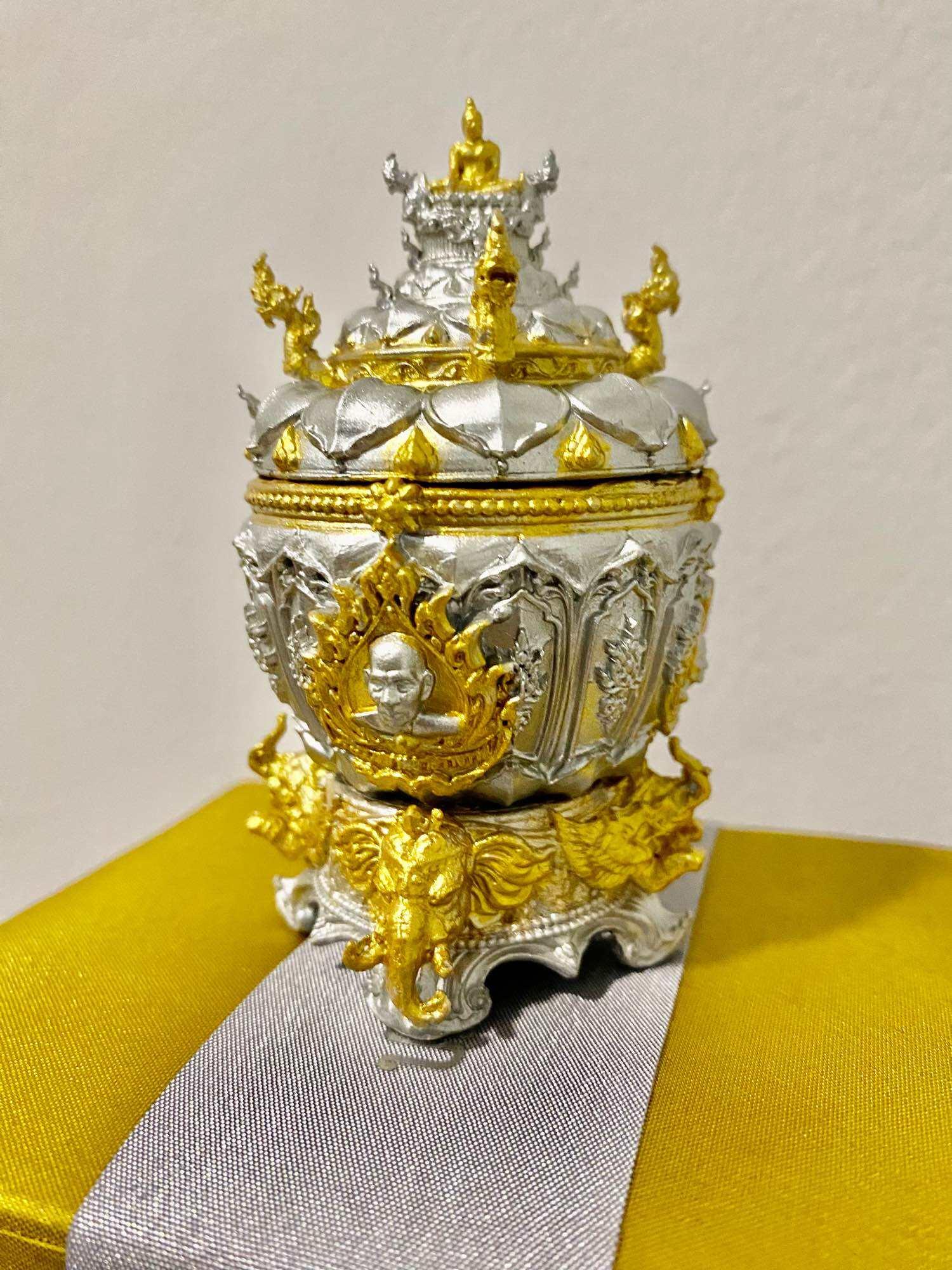 Sacred Holy Water Bowl - Thai Sacred Holy Water Bowl with Premium Box, Boromkhru Edition 1, Wat Huai Duan, Nakhon Sawan Namruek