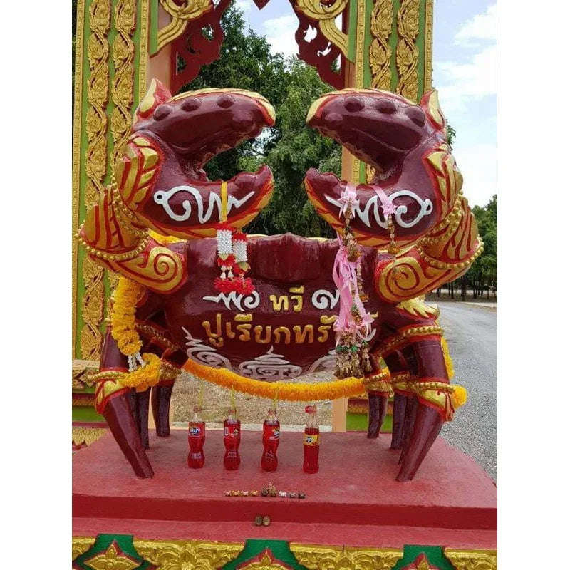 Sacred Wealth-Attracting Yantra Cloth – Poo Neep Sap (Treasure-Grabbing Crab) for Fortune, Money, and Prosperity