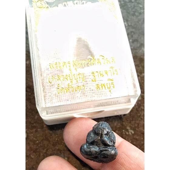 Phra Pidta Amulet - Sacred Powder by Luang Pu Boon from Wat Hua Khao with Patthamang Maha Khun Energy