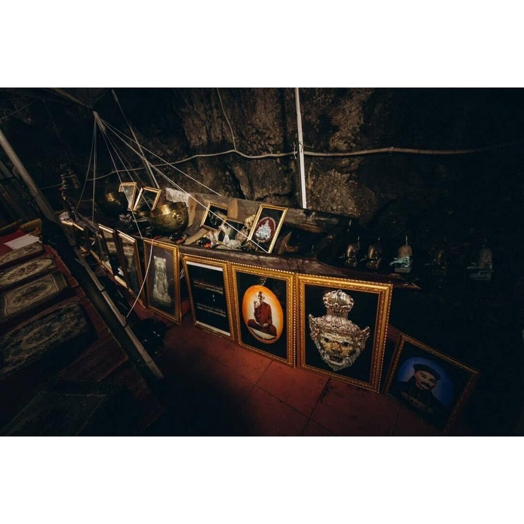 🐯👑 Supreme Tiger Authority Amulet – Racha Phayak Khao Or Edition for Commanding Power & Invincibility