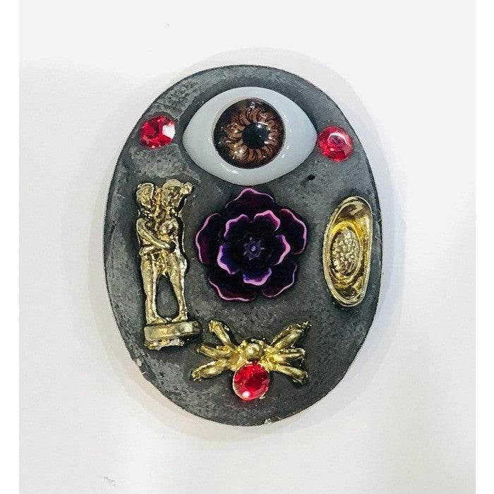 Phet Phaya Thon Amulet - Supreme Charm and Fortune Booster for Irresistible Charisma, Wealth Magnetism, and Aura Elevation