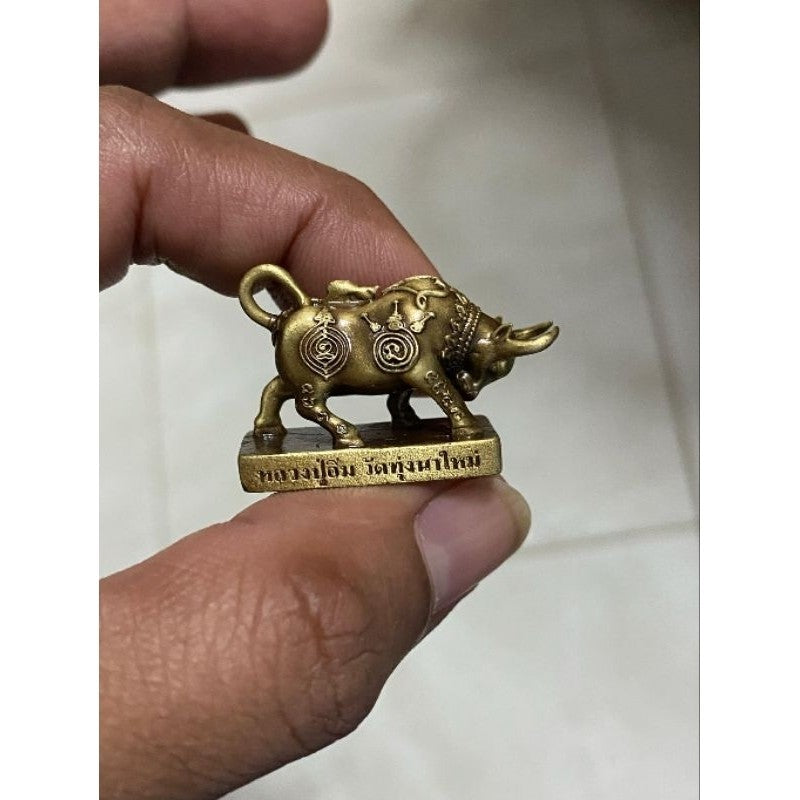 🦬 Vao Thaenu "Rich 99" Supreme Edition – Luang Pu Im's Sacred Wealth & Authority Charm