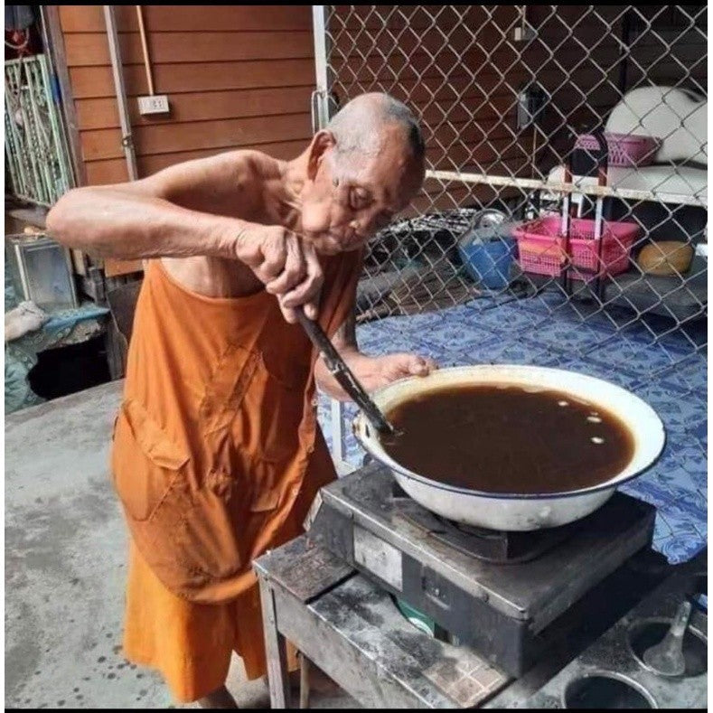 🌺💰 Supreme Instant Prosperity Love Oil – Rak Saon Rich Quick Cultural Edition for Charisma & Wealth Surge