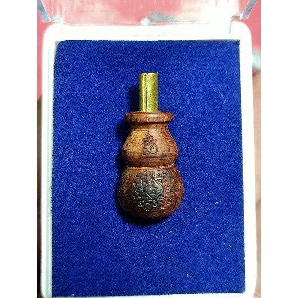 Nam Tao Wealth &amp; Metta 88 Amulet 水葫芦招财88护符 – 三圣木雕刻，财富与慈悲共聚一体！ - Thai Blessing Co