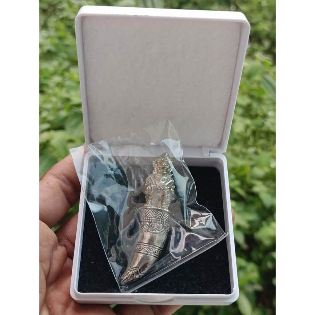 Lucky Hanuman Amulet – Sitting on Fangs Edition by Luang Pu Im, Wat Thung Na Mai (Numbered Limited Edition) 幸运哈努曼法像 – 卧牙坐姿版，由龙普印高僧加持，南部瓦通纳迈寺限量编号款 - Thai Blessing Co