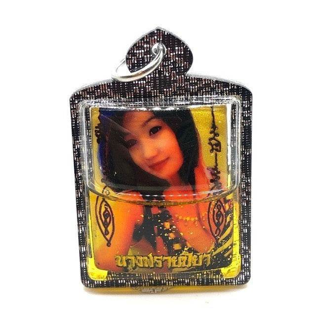 Nang Piya Oil-Locket: Supreme Charm &amp; Fortune | 魅影灵锁：至尊魅力与幸运 - Thai Blessing Co