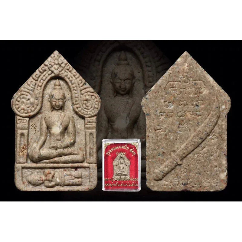 🐺💎 Supreme Harmony Warrior Pendant – Ancient Powder Cultural Edition for Charisma Boost & Prosperity Flow