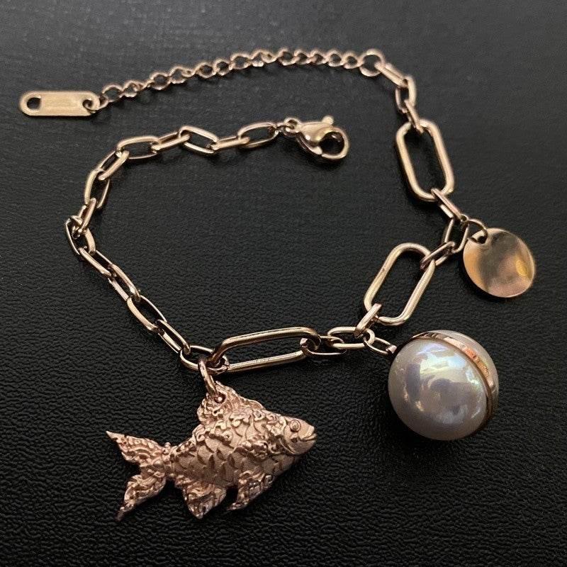 Lucky Fish Amulet Bracelet by LP Maen – Prosperity Charm for Wealth and Business Success Pearl necklace