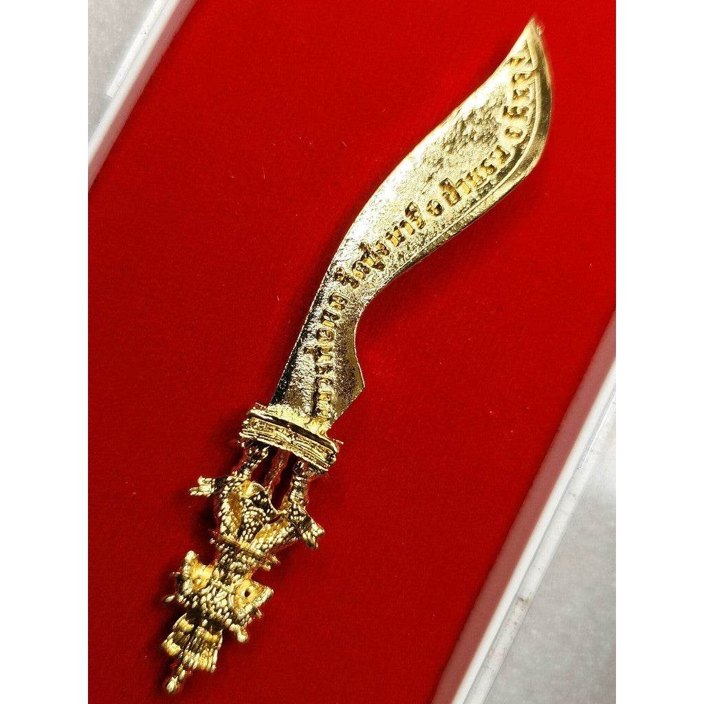 Sacred Bamboo Knife by Master Phon, Wat Thung Naree (2024 Edition) – Symbolic Protection &amp; Prosperous Trading Charm 2024年神聖竹劍 – 師父Phon打造，寓意保護與生意昌盛的吉祥之物 - Thai Blessing Co