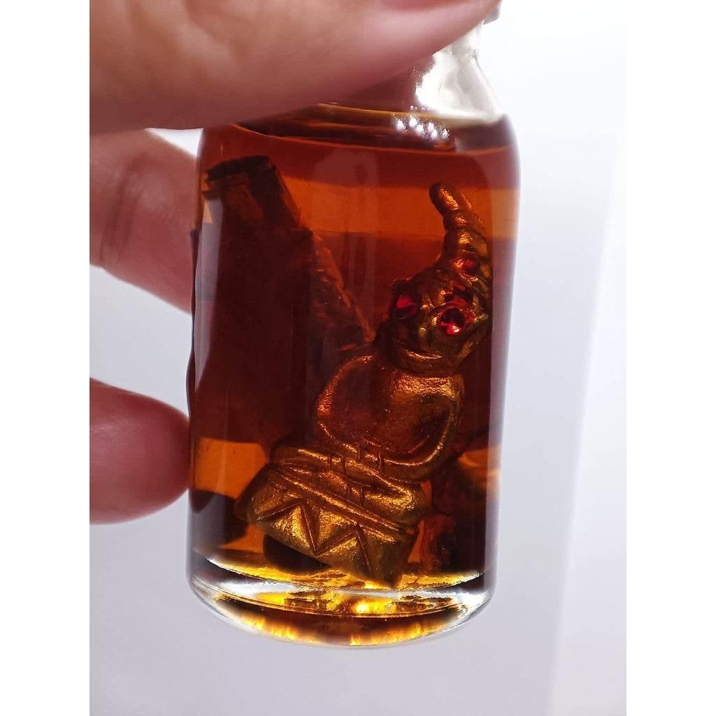 Ngang Klung Rak Oil - Love Obsession Charm by Luang Por Meian, Wat Ban Janoeng | Ancient Khmer Mantra for Attraction, Wealth & Metta