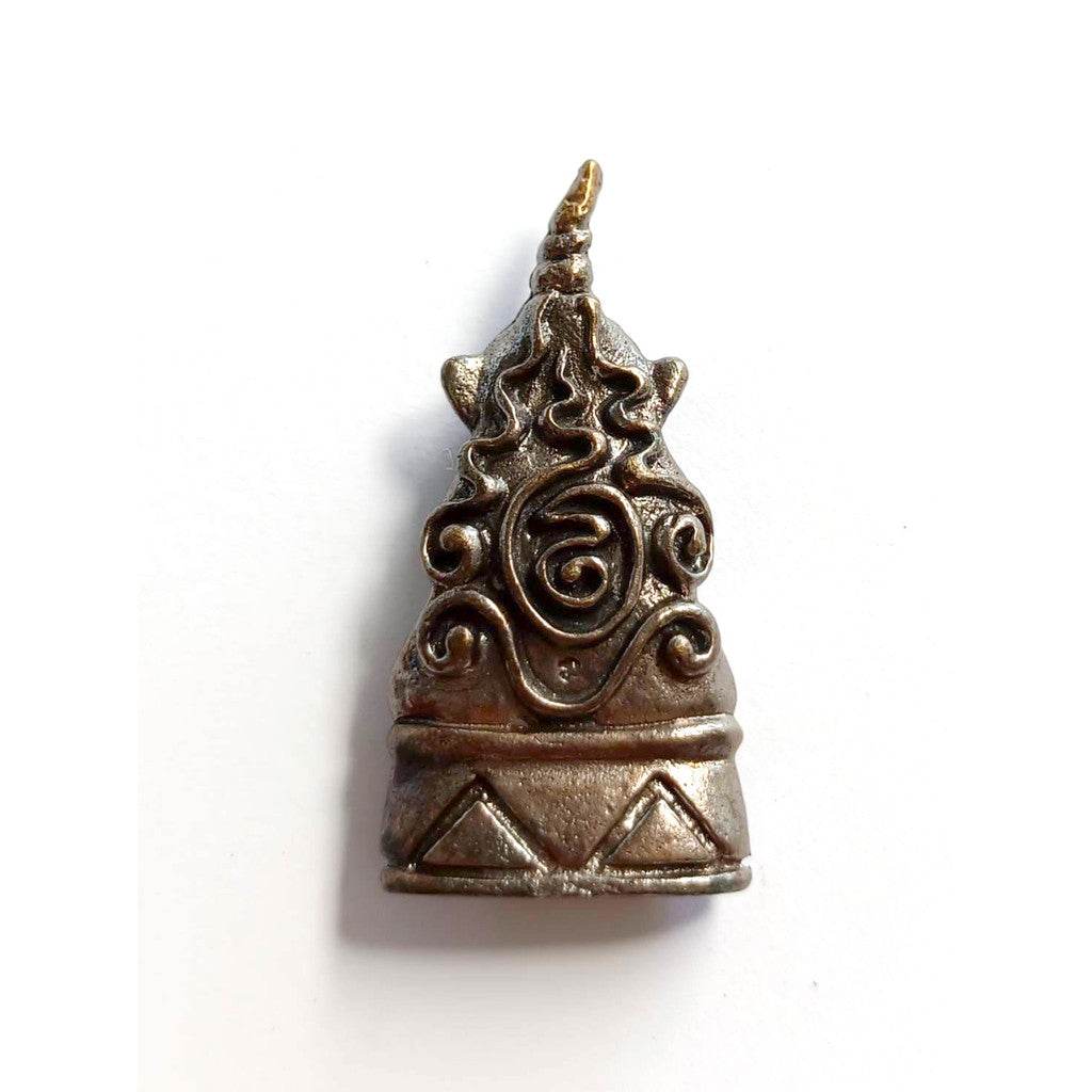 Ngang Ta Daeng Ud Kring Bronze Amulet – Powerful Protection, Supreme Charm &amp; Flowing Wealth! - Thai Blessing Co