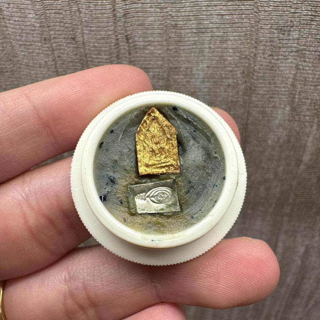 Khun Paen Phan Phrayen Charm Balm – Power of Personal Magnetism &amp; Success! 坤平魅力灵膏 – 吸引人缘 · 提升事业 · 转好运！ - Thai Blessing Co