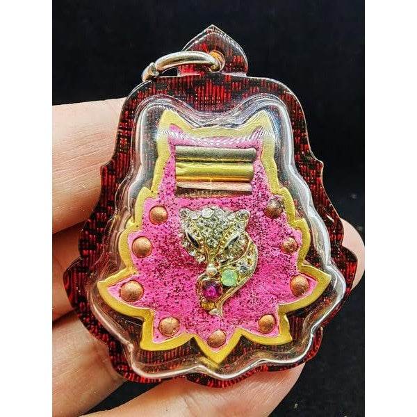 Attract Love, Fortune &amp; Charismatic Power with Nang Phaya Jingle Kow – Thai Cultural Symbol of Deep Metta, Business Success &amp; Personal Appeal 用娜女王·金尾九尾狐符吸引爱情、财富与个人魅力 – 泰国文化招缘、事业成功与吸引力象征 - Thai Blessing Co